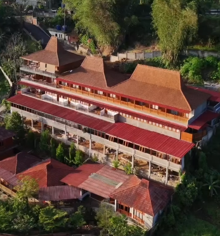 Villa Lembah Koi — lokasi retret